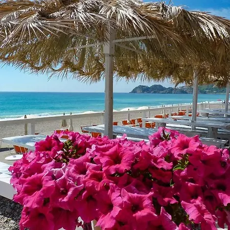 Elior's Place Graniti